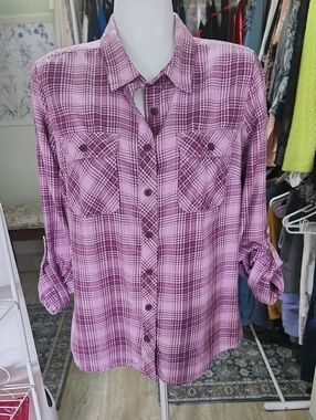 Duluth Trading Co Lavender Plaid Shirt